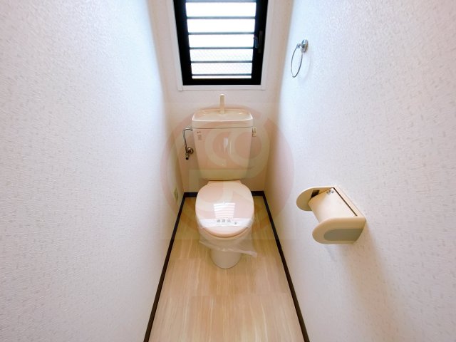 トイレ　コンパクトで使いやすいトイレです
