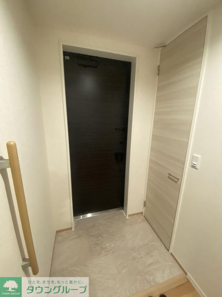 玄関　キッチン