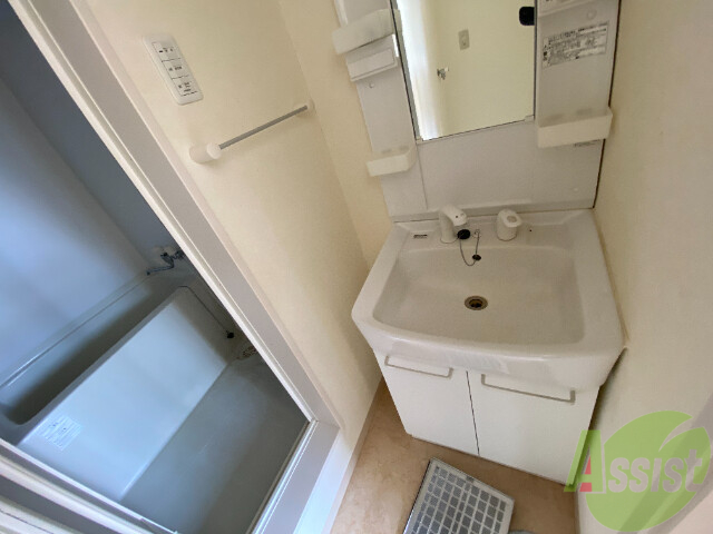 洗面設備　洗面はコチラでお願い致します。歯磨きもＯＫです。