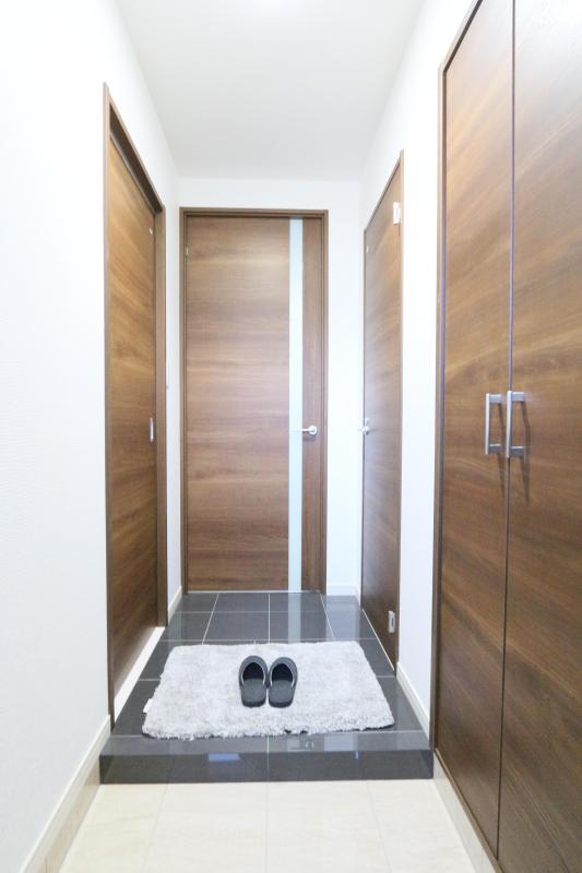 玄関　同タイプ・参考写真