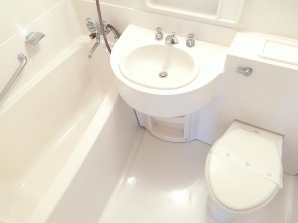 バス・シャワールーム　綺麗です♪