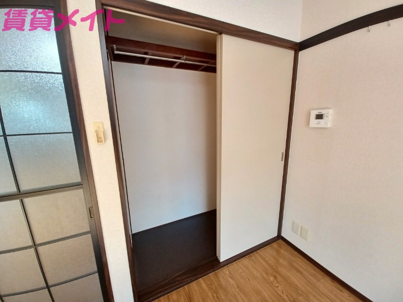 収納　同じ物件、別部屋の写真です