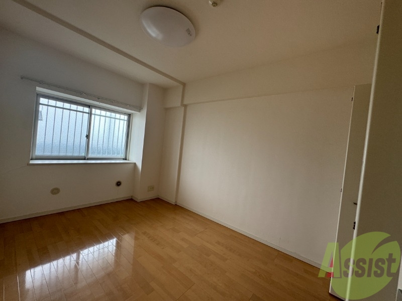 その他部屋・スペース　洋室６．２帖です。窓がついているため日当たりも良心です。