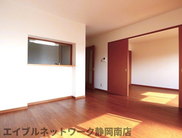 その他部屋・スペース　明るい色調の室内です