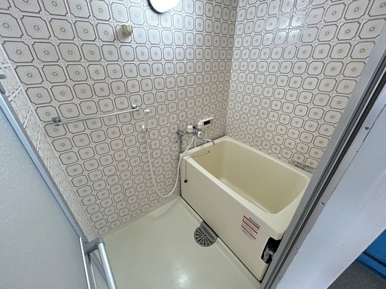 バス・シャワールーム　※別号室の写真です