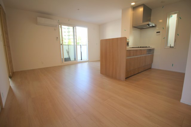 居室・リビング　別室の写真使用