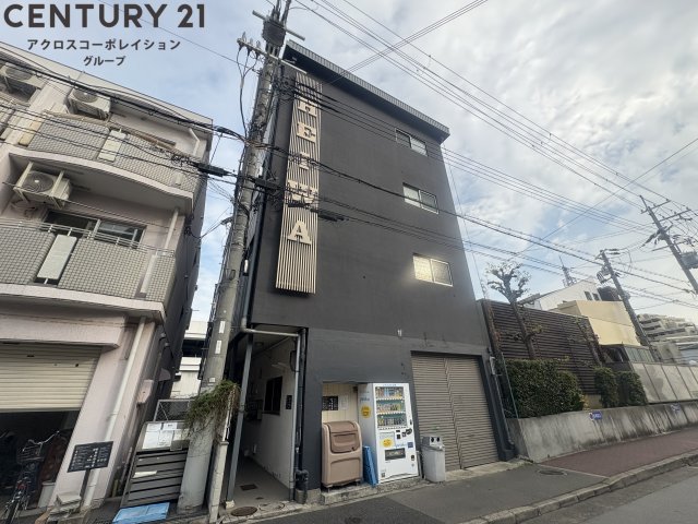 建物外観　敷地内駐輪場完備！