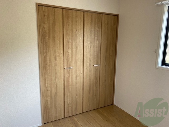 収納　収納は容量があり、棚も使いやすくなっています。