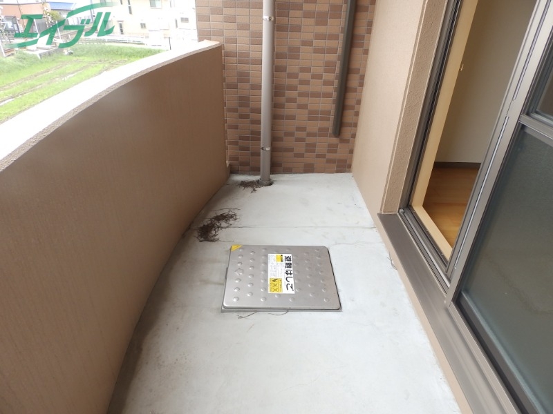 バルコニー　別部屋参考写真です