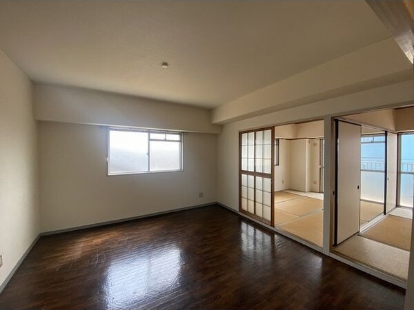 居室・リビング　ゆったりとした居間です