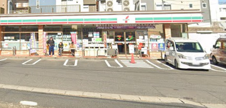 コンビニ　セブン-イレブン 名古屋植田山２丁目店（コンビニ）まで549m