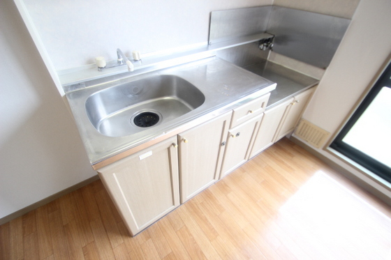 キッチン　※別のお部屋の写真