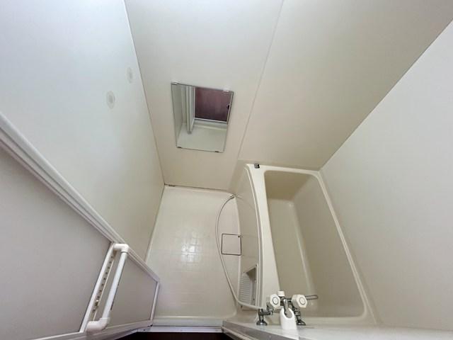 バス・シャワールーム　浴室