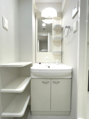 洗面設備　詳細は、RISUMO江坂本店→06-6155-7137まで♪