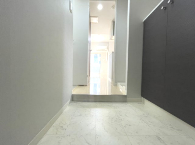 玄関　詳細は、RISUMO江坂本店→06-6155-7137まで♪