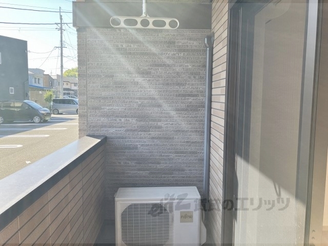 バルコニー　物干し