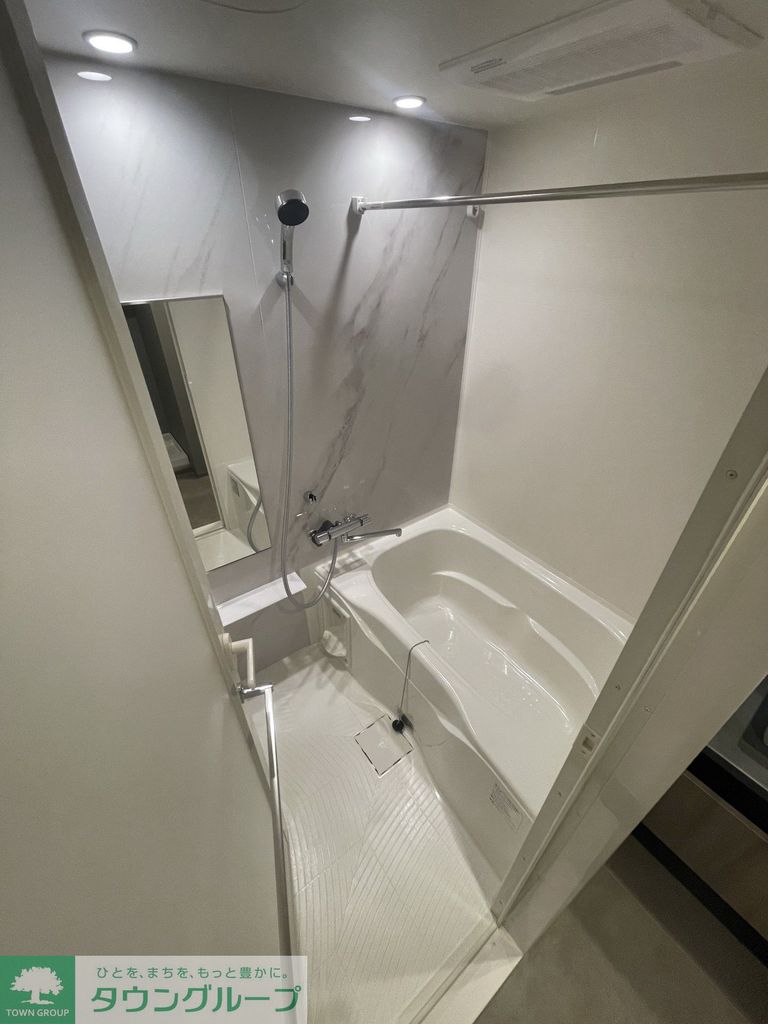 バス・シャワールーム　バス