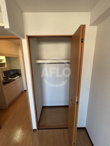 収納　エムズプラザ今里弐番館　クローゼット