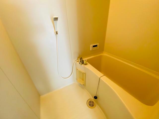 バス・シャワールーム　現況優先