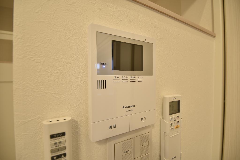 セキュリティ　カメラ付インターホン
