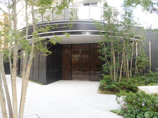 エントランス　エントランス