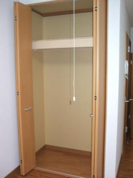 収納　クローゼット