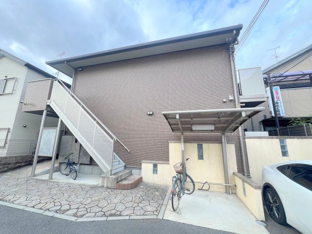 建物外観　綺麗な外観の素敵なお部屋があなたを待っています。