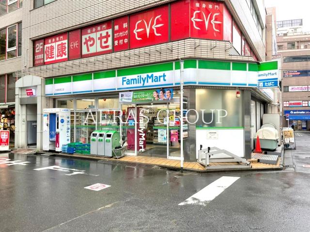 コンビニ　ファミリーマート 大宮駅西口店（コンビニ）まで125m