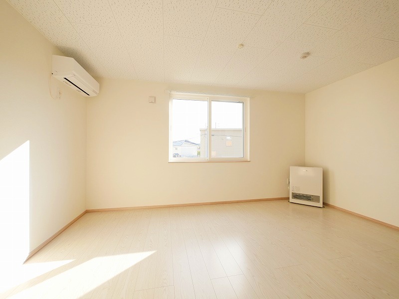 眺望　大きな窓があり明るいお部屋です♪
