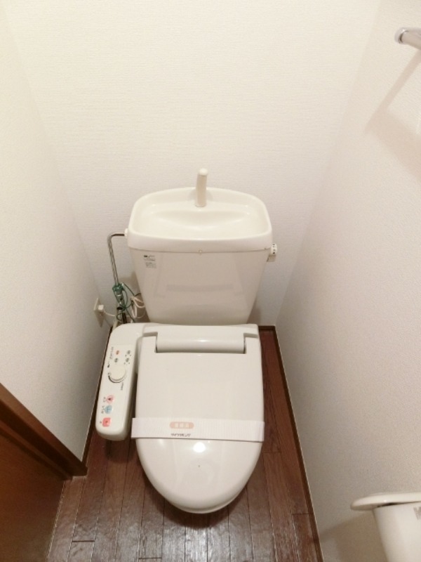 トイレ　図面と現状に相違がある場合には現状を優先