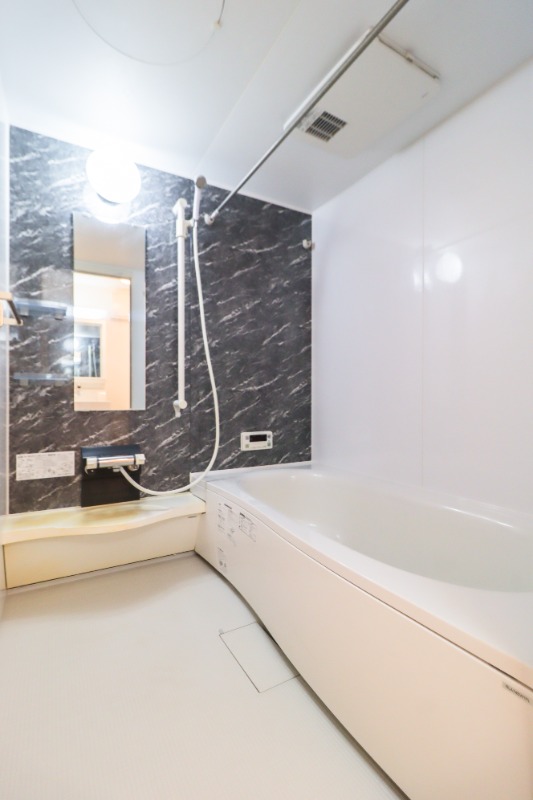 バス・シャワールーム　図面と現状に相違がある場合には現状を優先