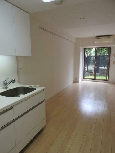 居室・リビング　同タイプのお写真です（色合いが異なる場合が御座います）