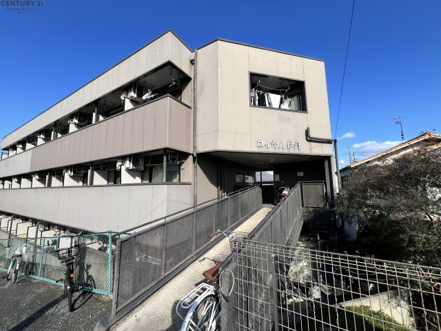 建物外観　住居者専用のゴミ置き場あります！