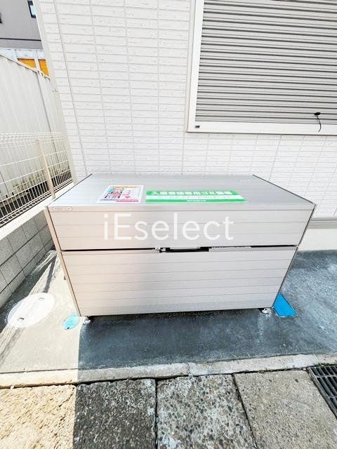 その他共有部分　敷地内ゴミ置き場があります