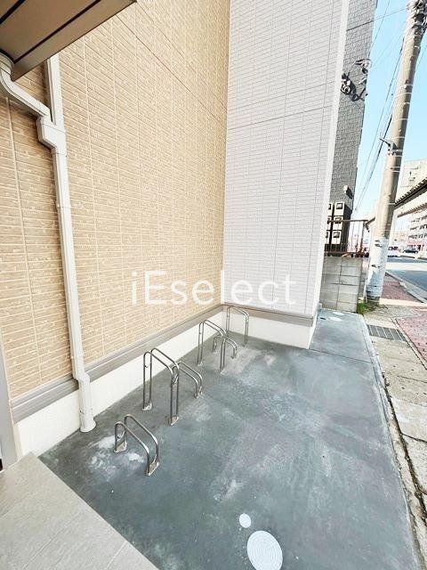 その他設備　駐輪場スペースあります