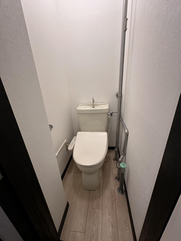 トイレ　トイレ