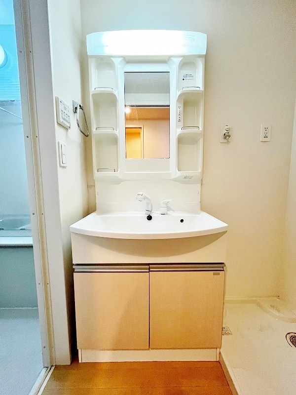 洗面設備　★洗面脱衣所/シャワー付き洗面台★