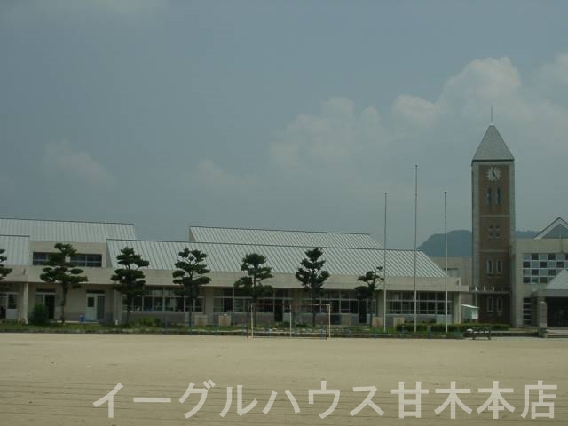 その他　朝倉市立甘木小学校（その他）まで1308m