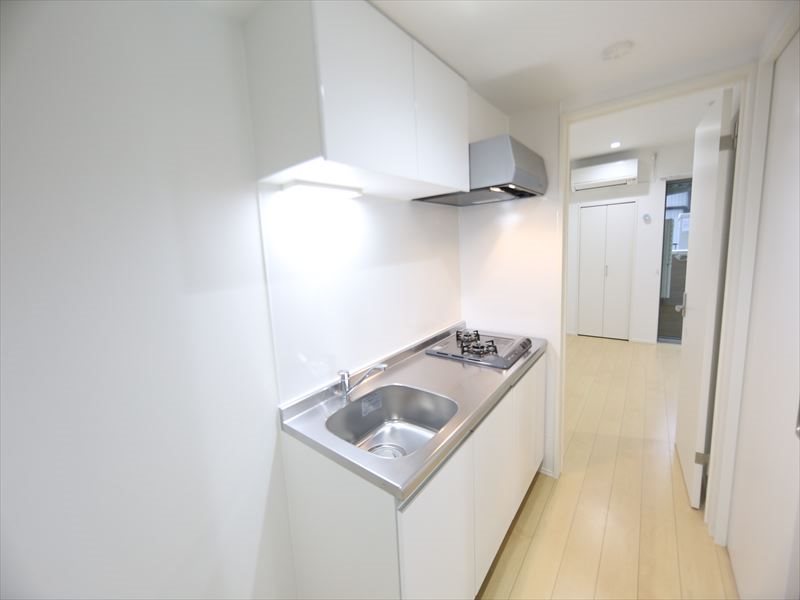 キッチン　システムキッチン（ガス2口コンロ付）