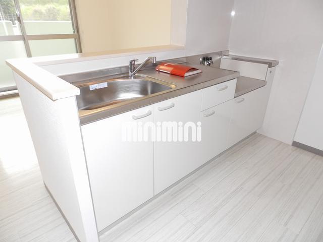 キッチン　人気のカウンターキッチンです。