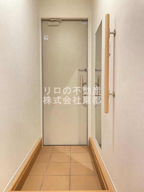 玄関　すっきりシンプルな玄関スペースです！