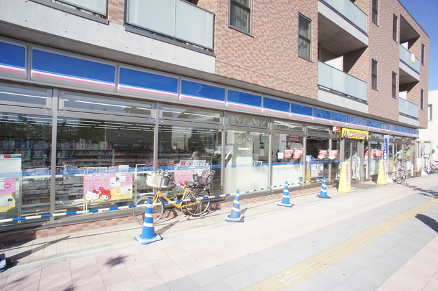 コンビニ　ローソン飛田給駅南口店（コンビニ）まで420m