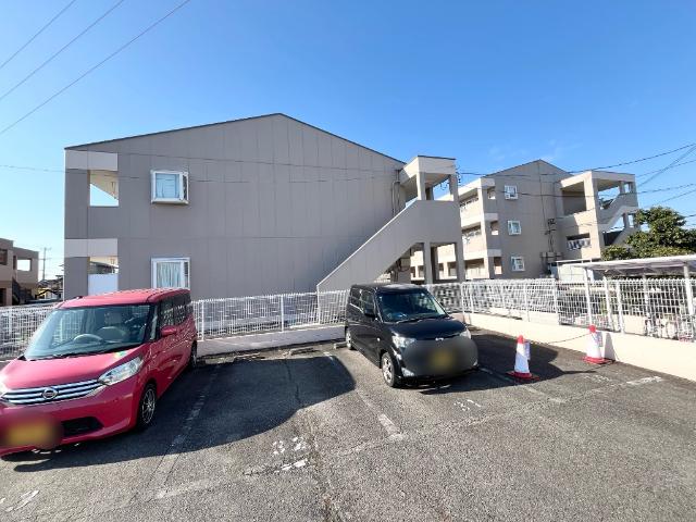 建物外観　外観写真（昼）