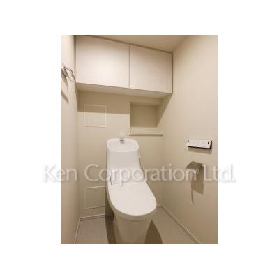 トイレ　同タイプ13階のお部屋を撮影。仕様が異なることがあります。