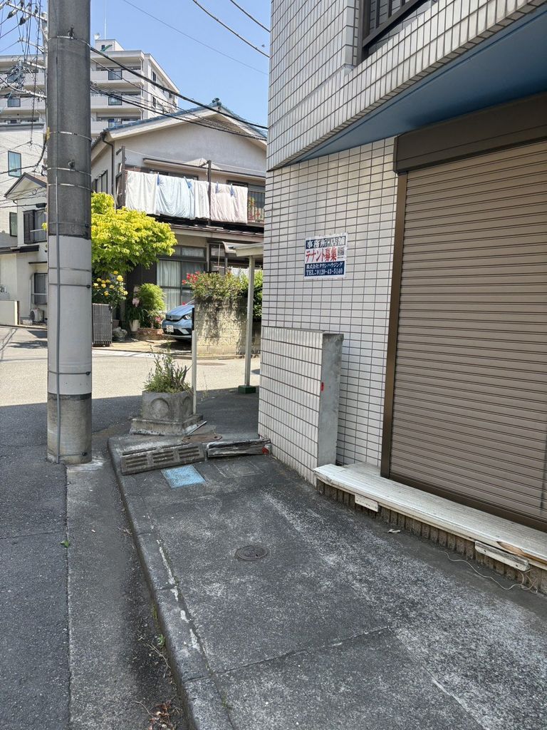 エントランス　エントランス