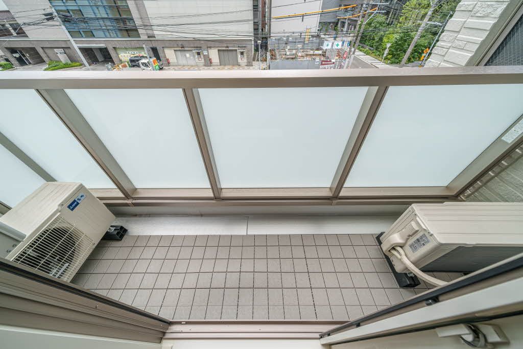 バルコニー　バルコニー