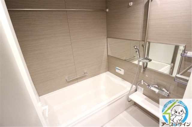 バス・シャワールーム　パース写真