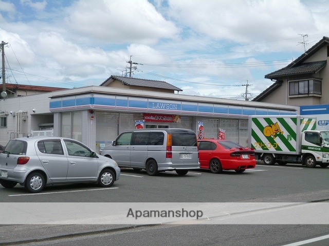 コンビニ　ローソン（コンビニ）まで872m