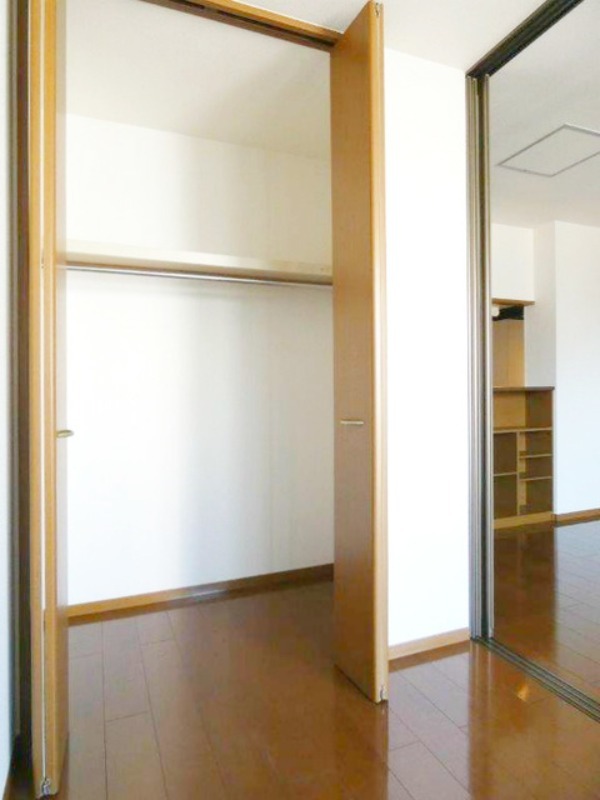 収納　図面と現状に相違がある場合には現状を優先