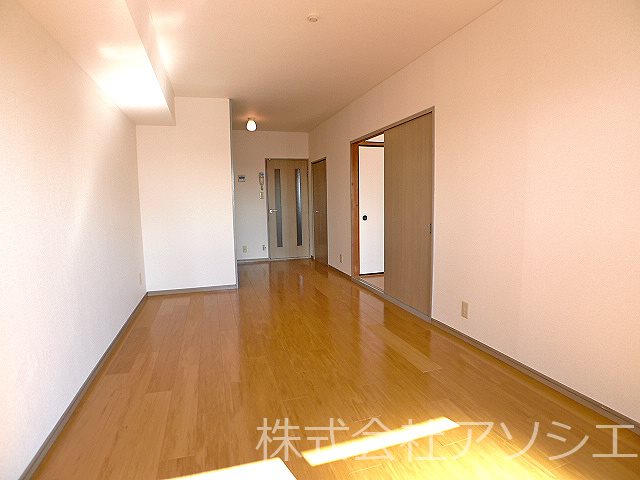 居室・リビング　ＬＤＫ10帖